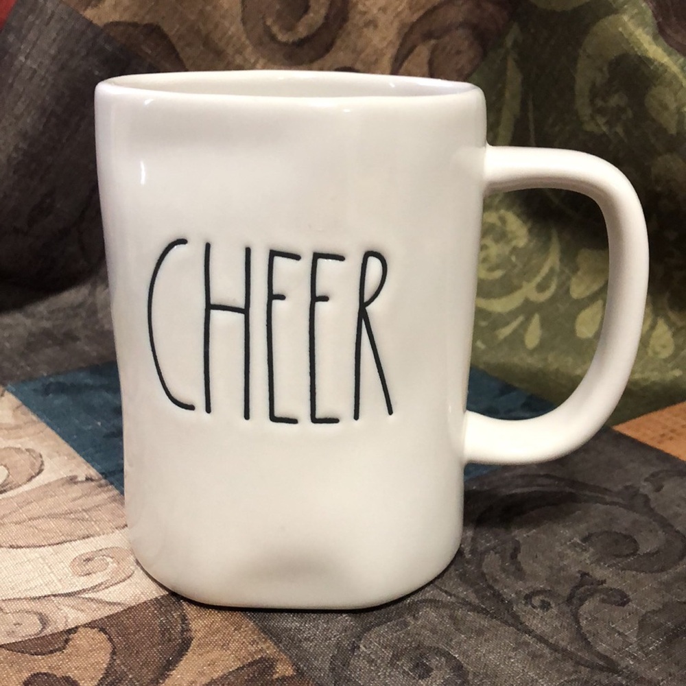 🛍️2/$20🛍️EUC Rae Dunn Mug - Picture 4 of 4